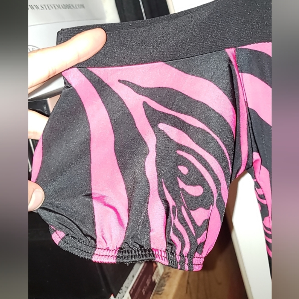 Pink Zebra Top - Picture 2 of 2